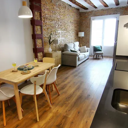 Almada - Calle Alfonso - Plaza Sas *