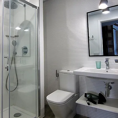 Almada - Calle Alfonso - Plaza Sas *