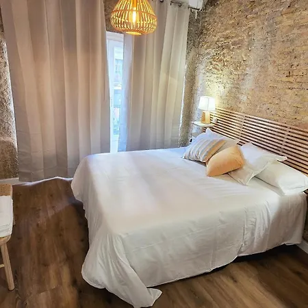 Almada - Calle Alfonso - Plaza Sas